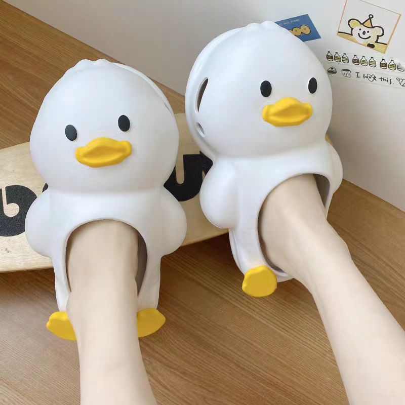 Cute cartoon yellow duck slippers