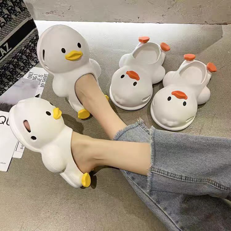 Cute cartoon yellow duck slippers